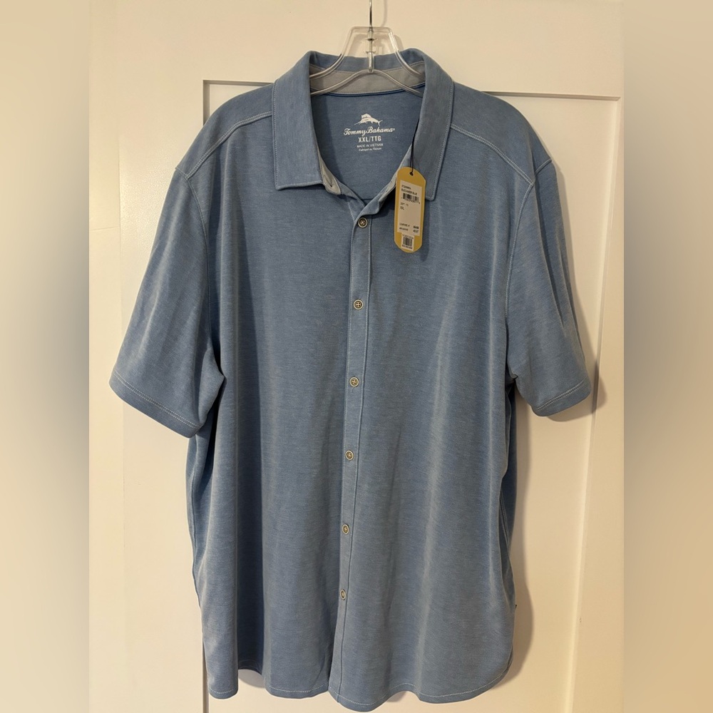 Tommy Bahama button up. Soft material, never worn.